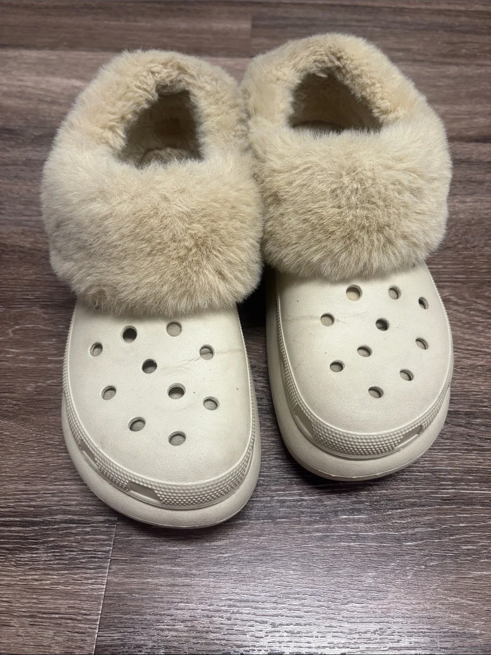 Crocs Furever Crush Lined Platform Clogs Bone Men’s 10 / Women’s 12
